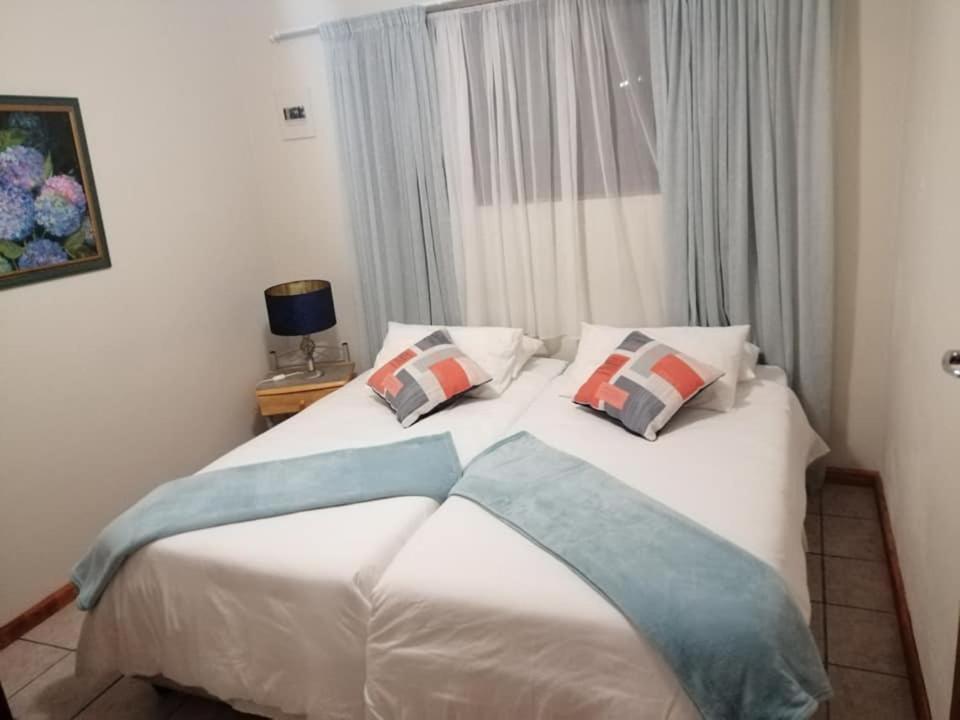 Garden Route Stay George Exteriör bild